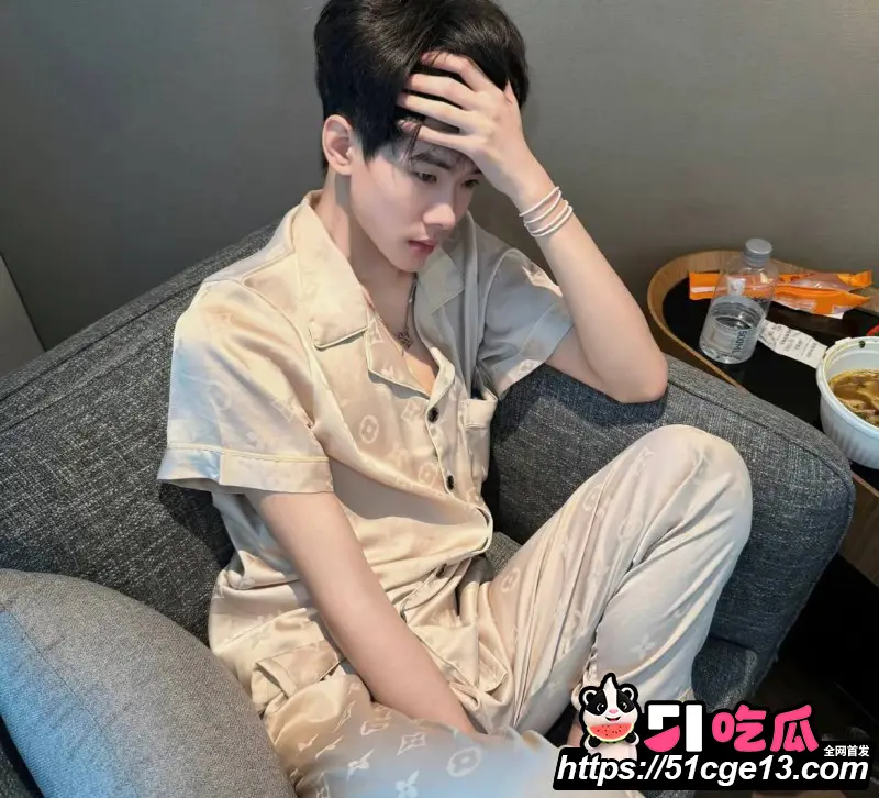 抖音网红 徐芊忆 被前任于景安曝光 恋爱期间出轨5次 倒卖货源牟暴利 人设碎到渣都不剩！ 图9