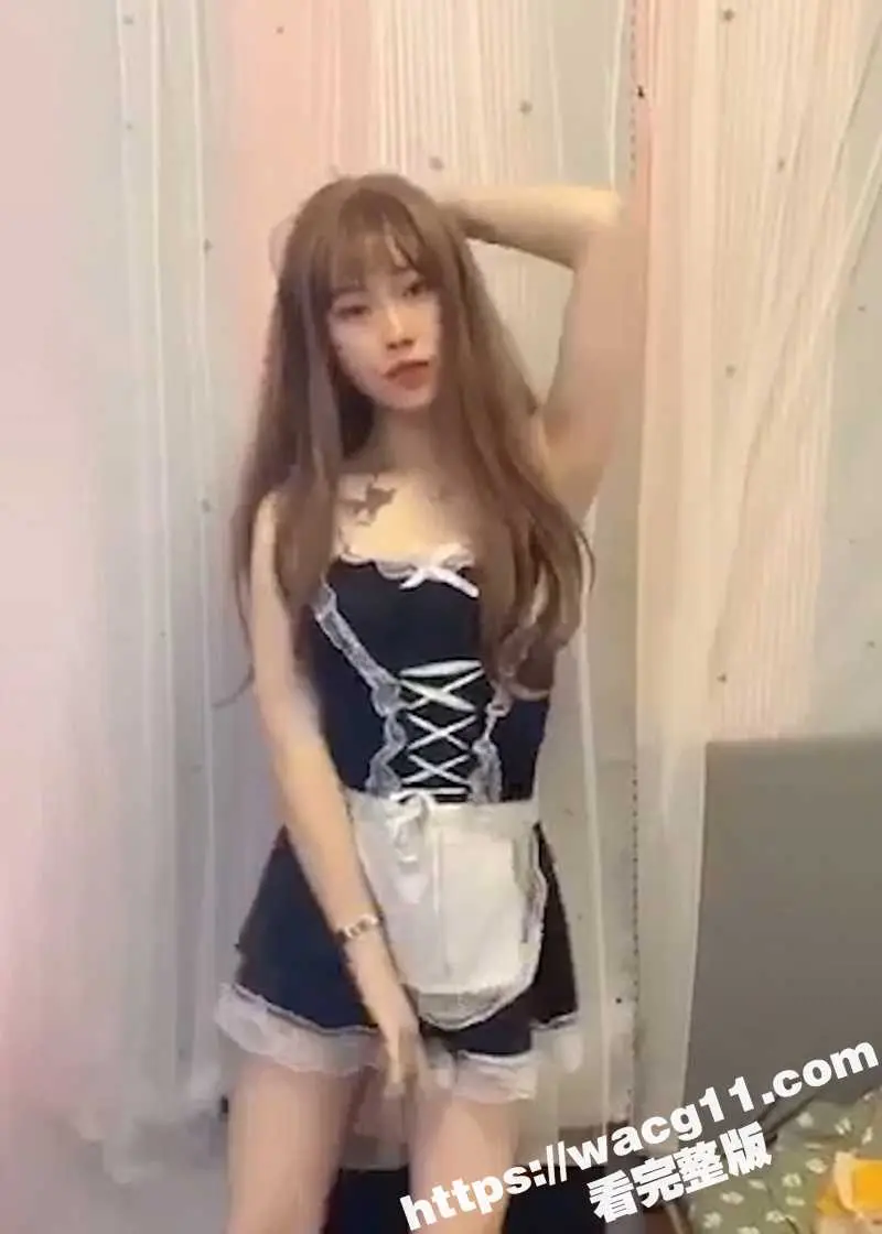 纹身少女的疯狂调教之夜 微毛嫩穴对镜自慰 诱人口交 香艳画面无限诱惑！！ 图1