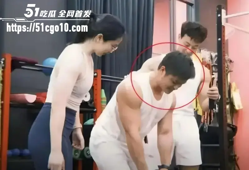 广东惠州Sofit健身房事件 银行高管怒曝妻子出轨教练 十年感情一朝崩塌! 图4