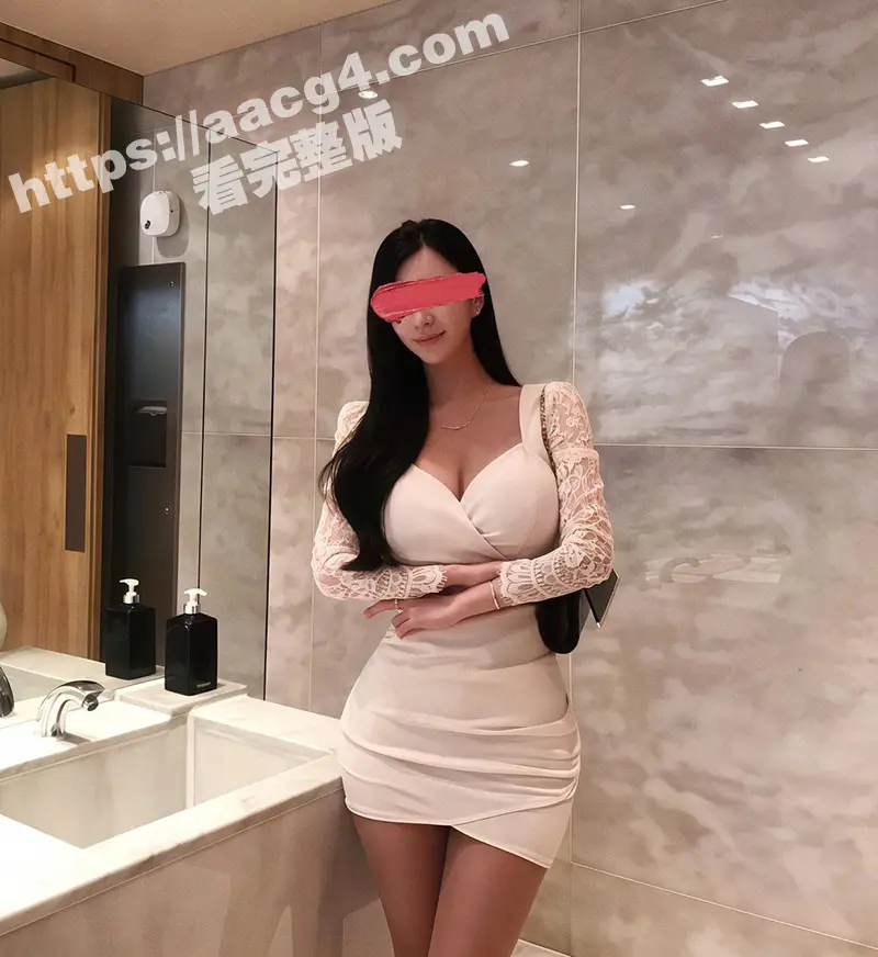 巨乳老师我是一只羊Celine惨遭抱腿正插 电影级观看顶级美鲍被后入 极品蜜桃臀超会夹鸡巴 图3