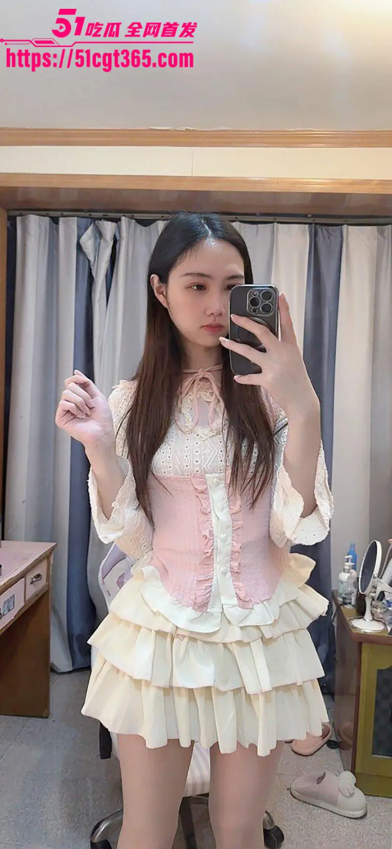 南京高颜值TS伪娘 胡静静 御姐颜值性感大长腿 肉丝黑丝制服诱惑 飞机杯自慰手冲狂撸精液喷射! 图4