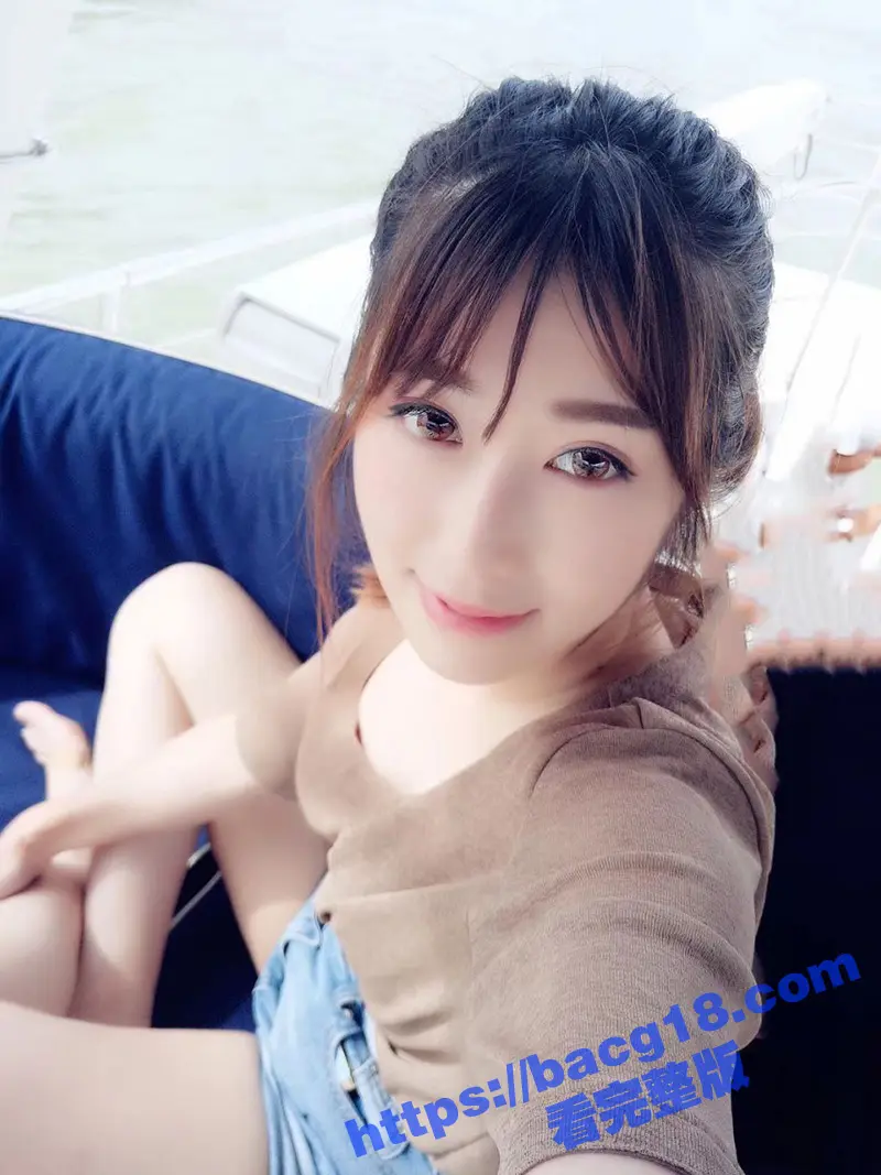 南京金融业少妇 陈婧 被上司变态调教 美艳人妻全裸露出 白嫩身躯被抽打! 图3