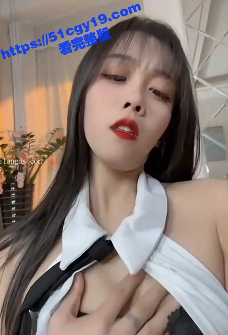 炒作还是真浪！快手性感嫩妹 小鱼小红红 被金主放出露脸自慰淫片 清纯人设秒崩！ 图7