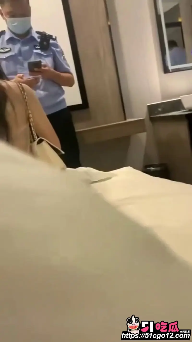 新乡沐风酒店812名场面 沈力微信群直播夜生活 被群友举报送进派出所 抽象程度封神! 图12