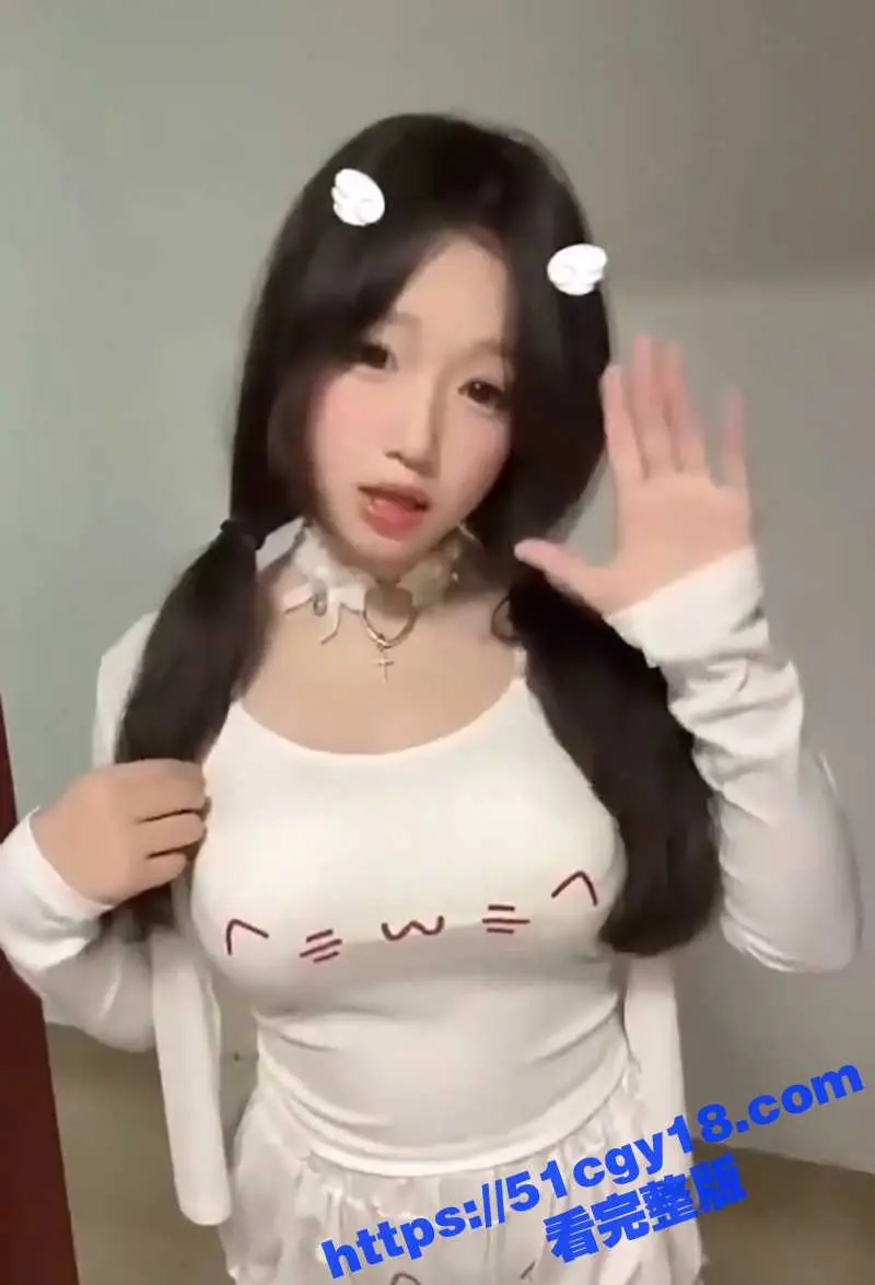 抖音巨乳网红 纸相册 私定视频!清纯萌妹变淫骚母狗 赤裸秀奶掰穴抠逼 反差炸裂! 图8