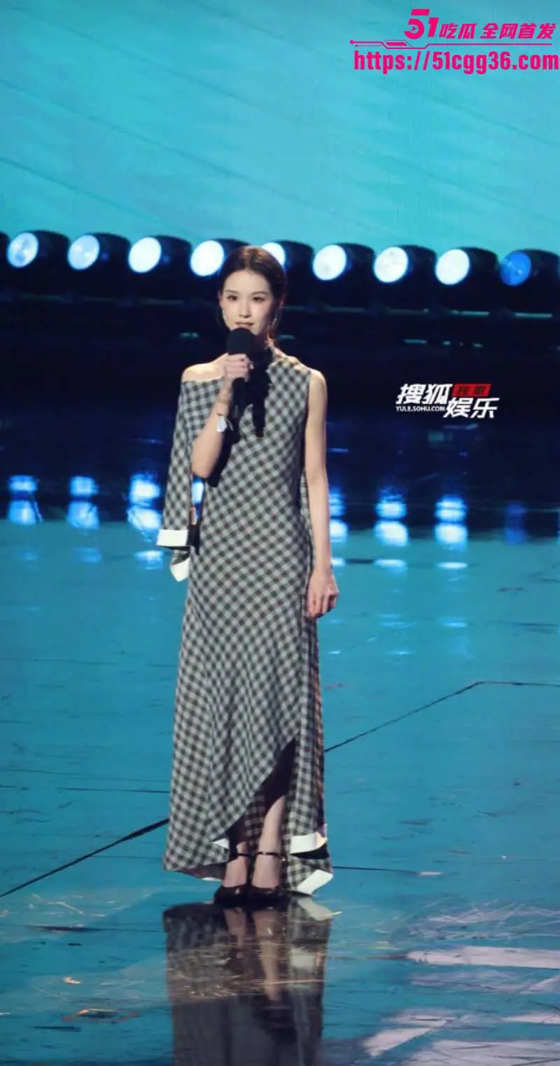 2026年微博之夜全网瞩目 全明星阵容齐聚多位女神 气妖艳质令无数粉丝为之疯狂! 图15