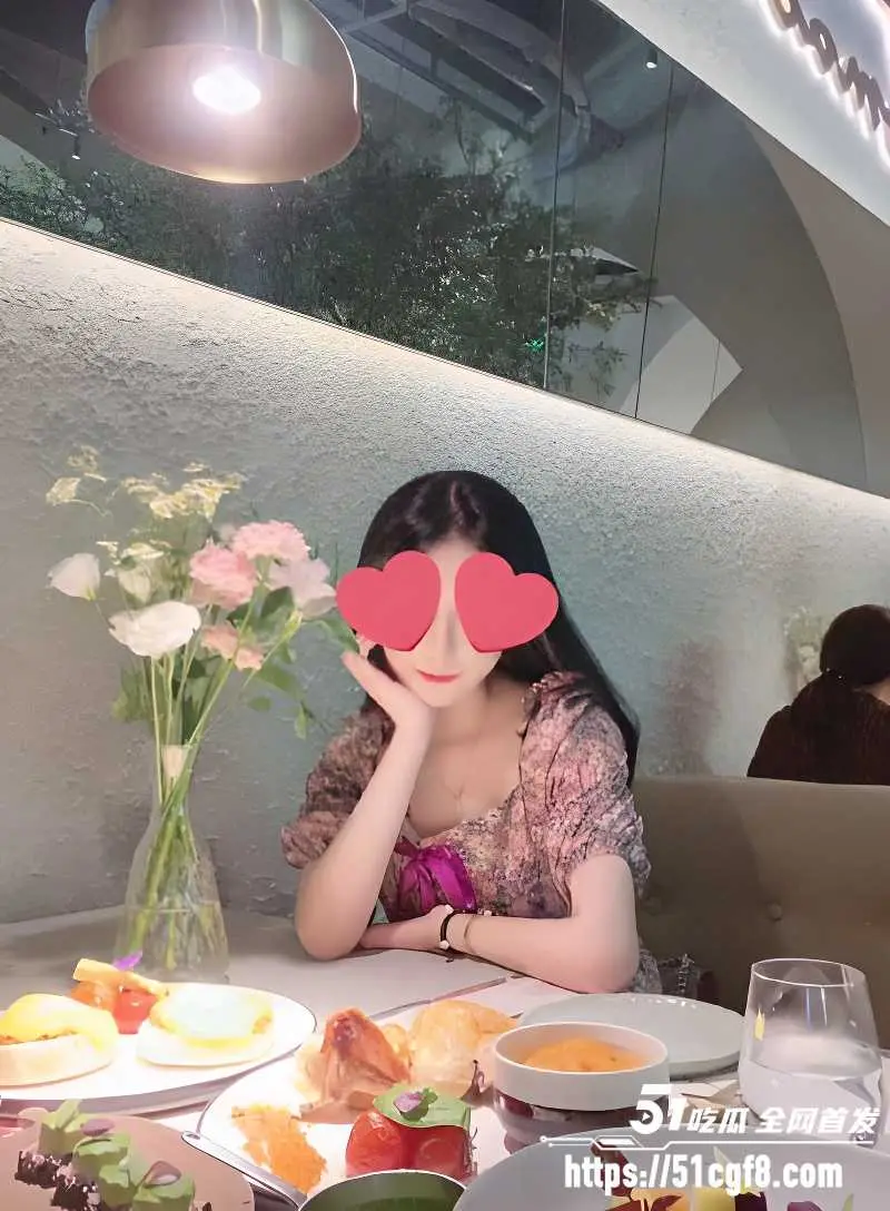 2026东莞换妻淫乱案宣判 三对夫妻酒店群P被拍 首要分子获刑五年群交视频曝光 图3