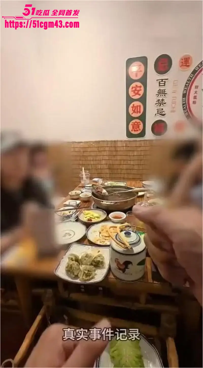 广东潮汕霸王餐事件 小仙女为免单写下五千字差评 网友怒喷脸比城墙还厚 图5