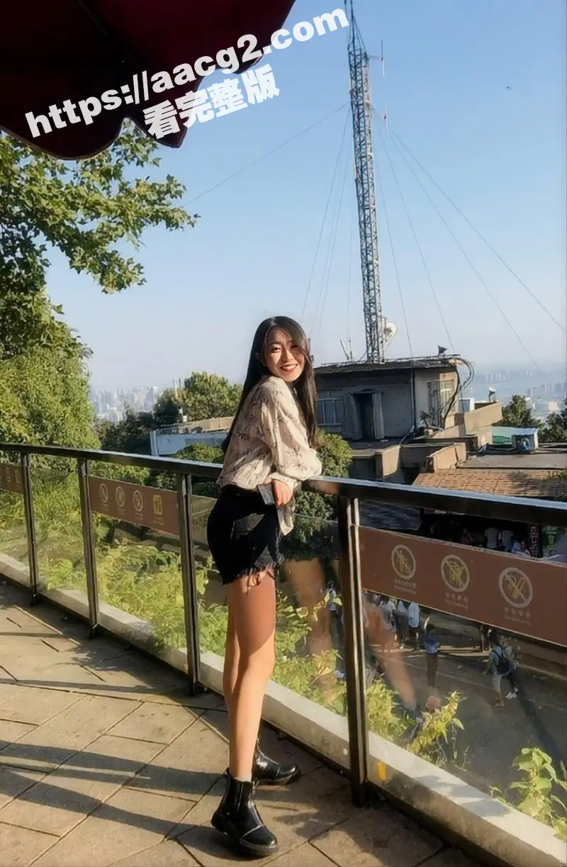 清纯高颜值舞蹈系学妹 不雅视频遭渣男曝光 胯下细品肉棒 骑乘位猛烈坐屌激情不断 图2