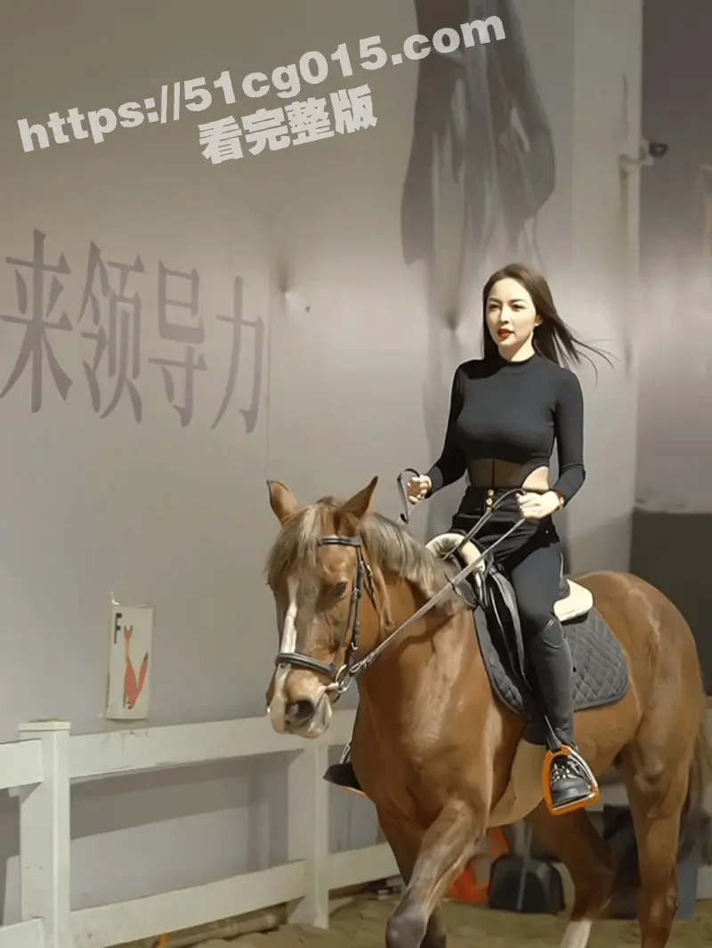 网传台球裁判 王钟瑶 婚内出轨 婚礼现场播放与姐夫苟合的不雅视频 5分37秒出轨视频曝光! 图2