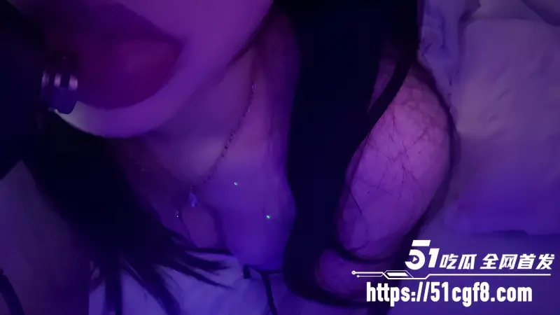 极品御姐 玉玉小汤圆 最新ASMR福利 揉奶吐舌低声呻吟 磨擦酮体视听效果拉满 图3