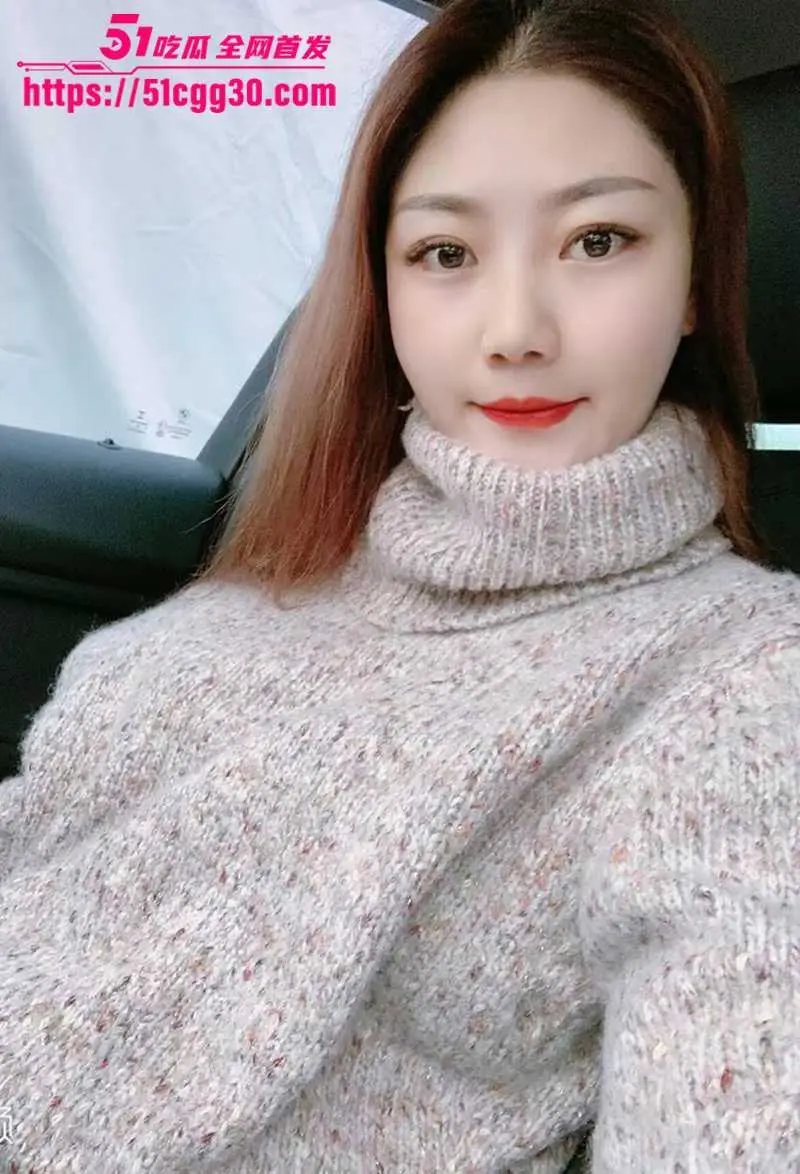 广州美艳人妻 刘钰莹 约炮录露脸做爱视频被曝光 全裸劈腿挨操大奶狂摇 双眼迷离尽情享受偷情刺激! 图1