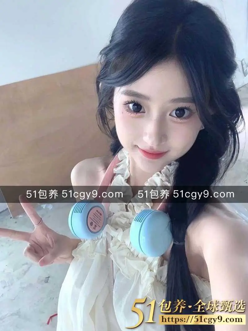 51包养 高端外围 | WBJ033105 北京嫩妹大学生 C杯童颜粉乳 质量保真 假一赔十 图5