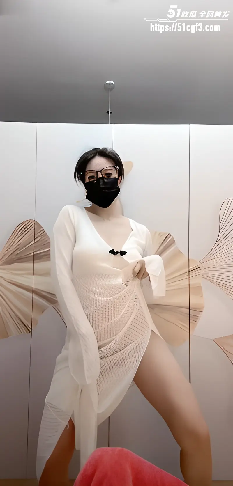 快手网红 小阿姨 热舞福利上线 酥胸肥臀疯狂抖动 性感身材勾起肾上腺素 图4
