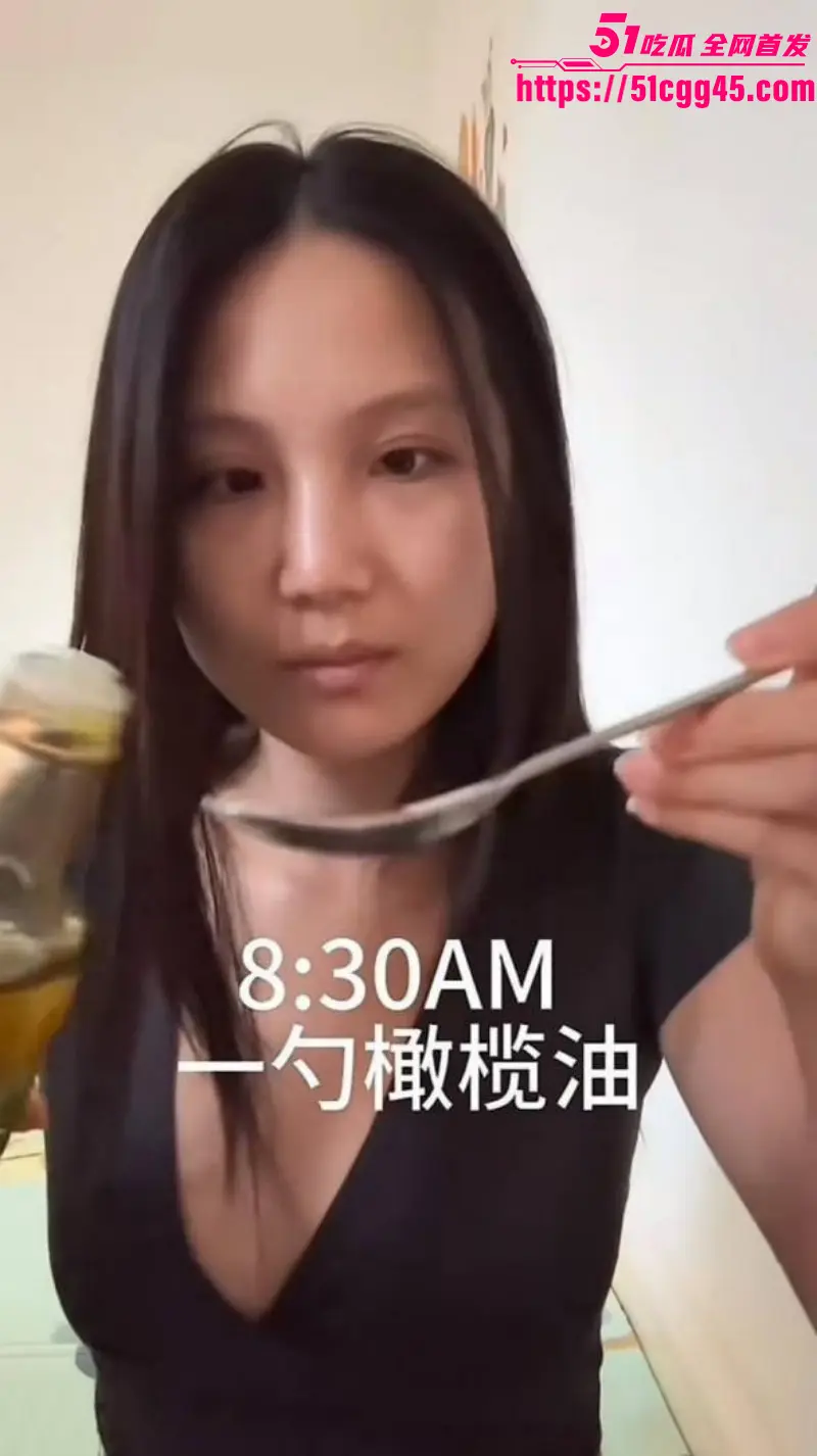 德国留学生亚洲马桶 攀小宝 被老外玩三通一达 操怀孕后回国找接盘侠 被网友扒出3P肛交视频! 图4