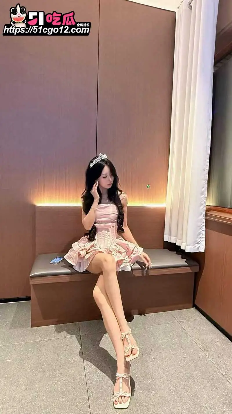 潍坊卖淫女 孟子谦 不雅视频第三弹 八百一次两千内射 任由多姿势蹂躏 深喉口爆乖乖吞精! 图2