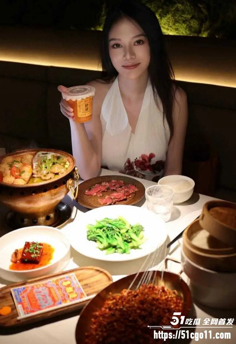 山西太原税务局 赵梓淇 被曝隐婚出轨骗财骗色 逆天父母上门打人 还威胁要杀其全家! 图3