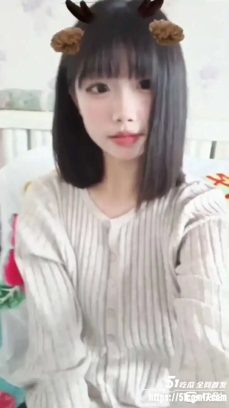 内蒙古巴彦淖尔 精神小妹 爱同城约炮 喜欢舔大屌 坐男人身上猛骑 自慰抠逼淫水直流! 图3