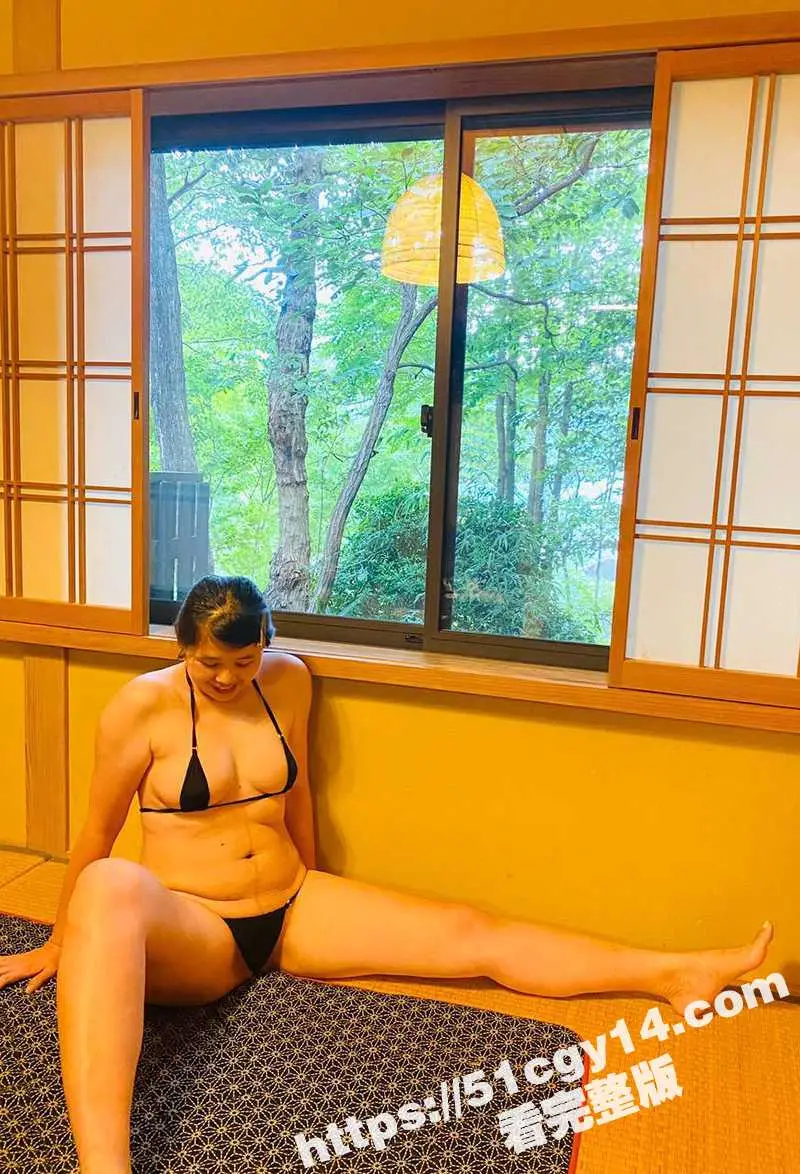 湖南人妻 王春艳 哺乳期出轨视频被疯传!性需求超强 与炮友各种缠绵 高潮喷奶你可见过? 图7