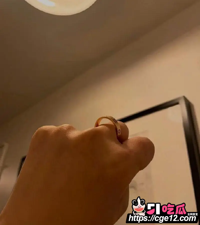 上海复旦教授 王龙 网上选妃约炮立人设 被实锤曝光 事后威胁女方吓到尿失禁! 图21