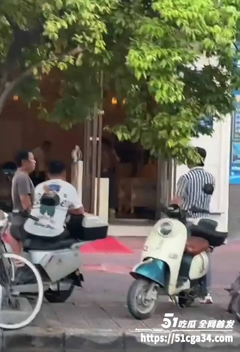 牡丹花下死做鬼也风流!广东男子酒后按摩打飞机猝死 次日清晨才被发现! 图2