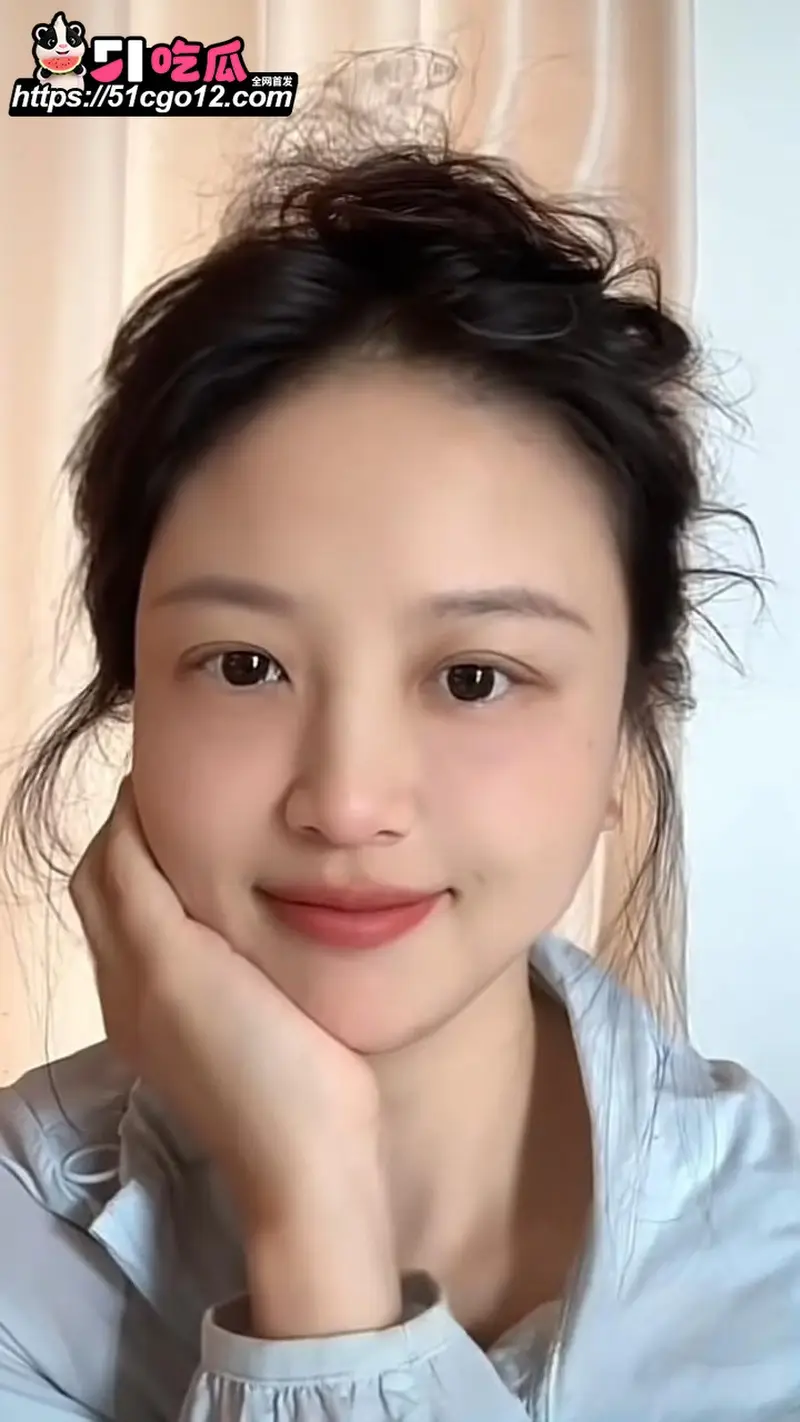 潮州朱女士 贼喊抓贼 哭诉前夫家暴出轨博取流量 自己却被抓奸在床! 图4