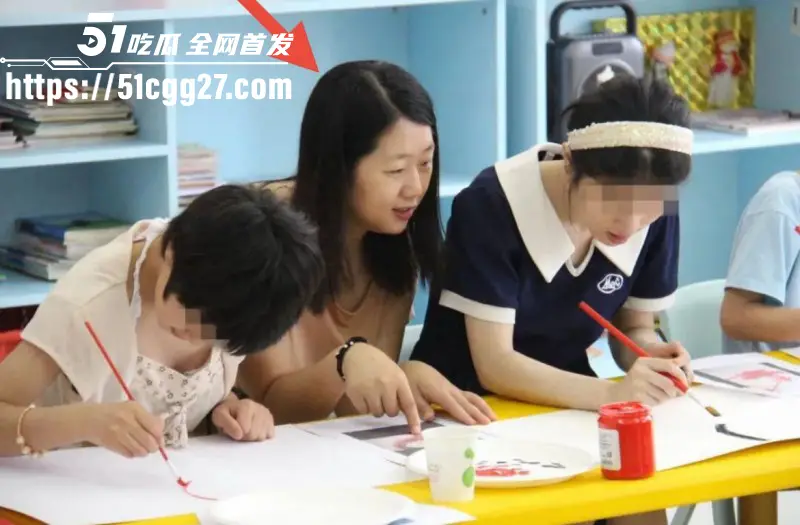 河南安阳文峰银鹭社区党书记 刘艳杰 知三当三出轨人夫 被其原配发现曝光 聊天记录尺度辣眼！ 图3
