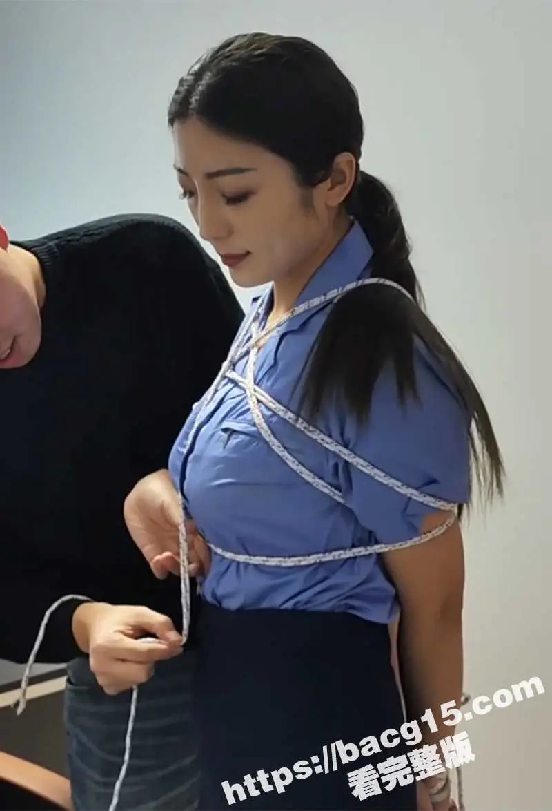 SM绳艺界大神 李大侠 剧情大作 警花母子束缚游戏 骚儿子用捆绑技艺驯服性感老妈 图10