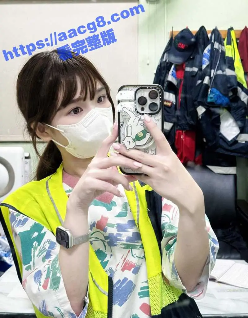 Ins小骚货思媛早期性爱视频流出 骑男友身上驰骋浪态尽显 台湾美眉真的骚爆了 图4