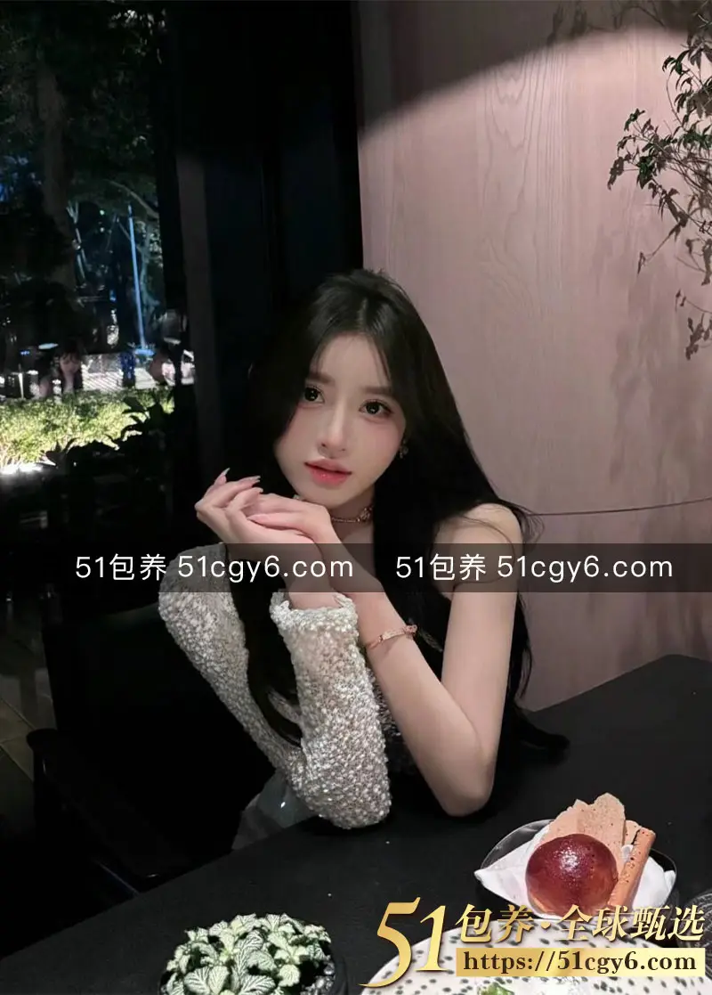 51包养 高端外围 | WGD031902 广州兼职嫩妹 D杯清纯御姐 质量保真 假一赔十 图3