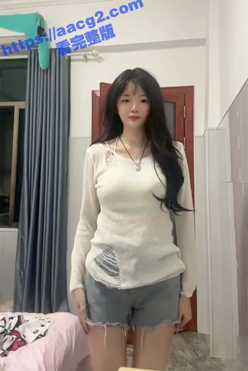快手反差嫩妹主播左嫡 身材纤细的大奶女神 和土豪1v1裸聊 展示细腰翘乳秀完美身材 图3
