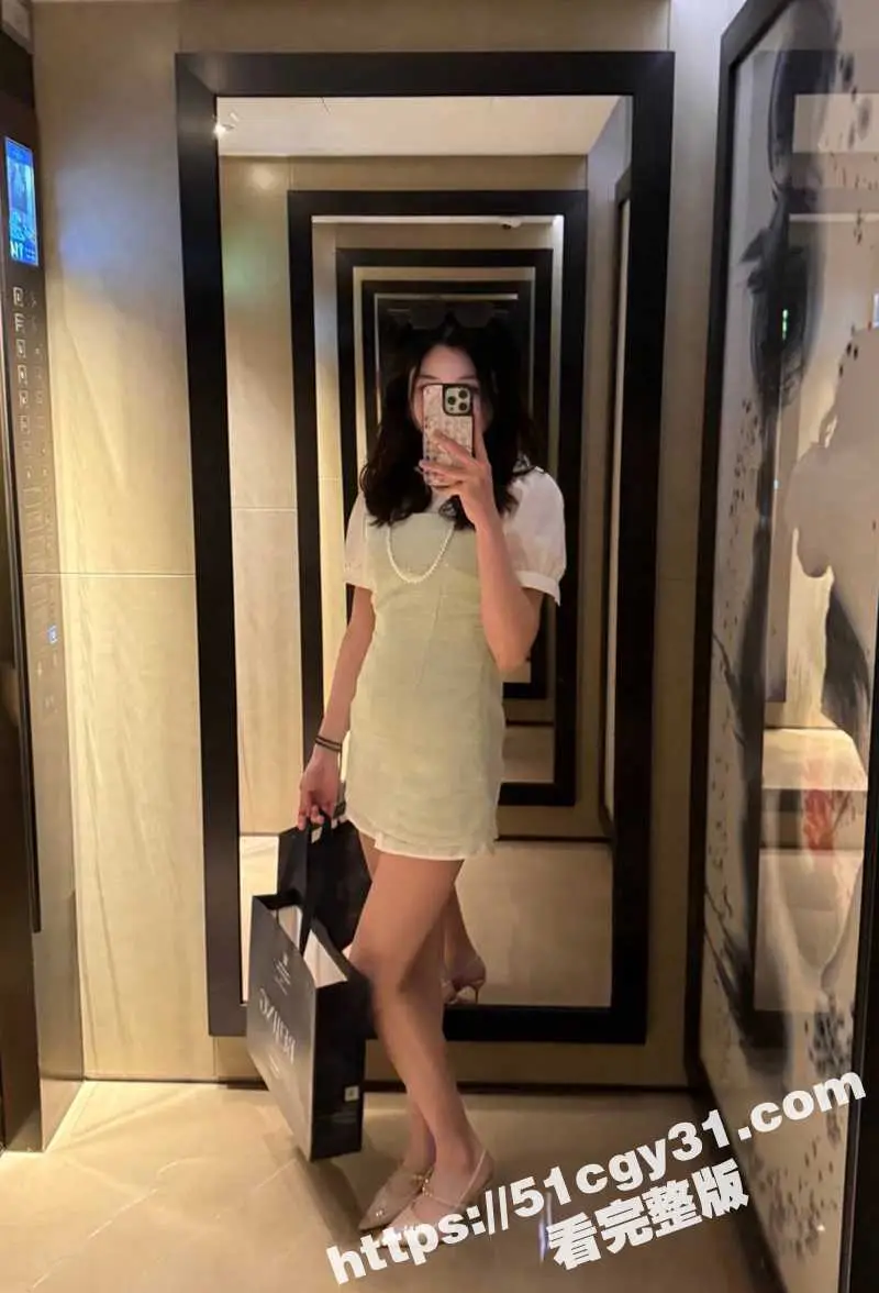 北京城市学院少女 王晗 性爱视频泄露 高颜值学生妹露脸口交 骑乘撸管还被颜射！ 图7