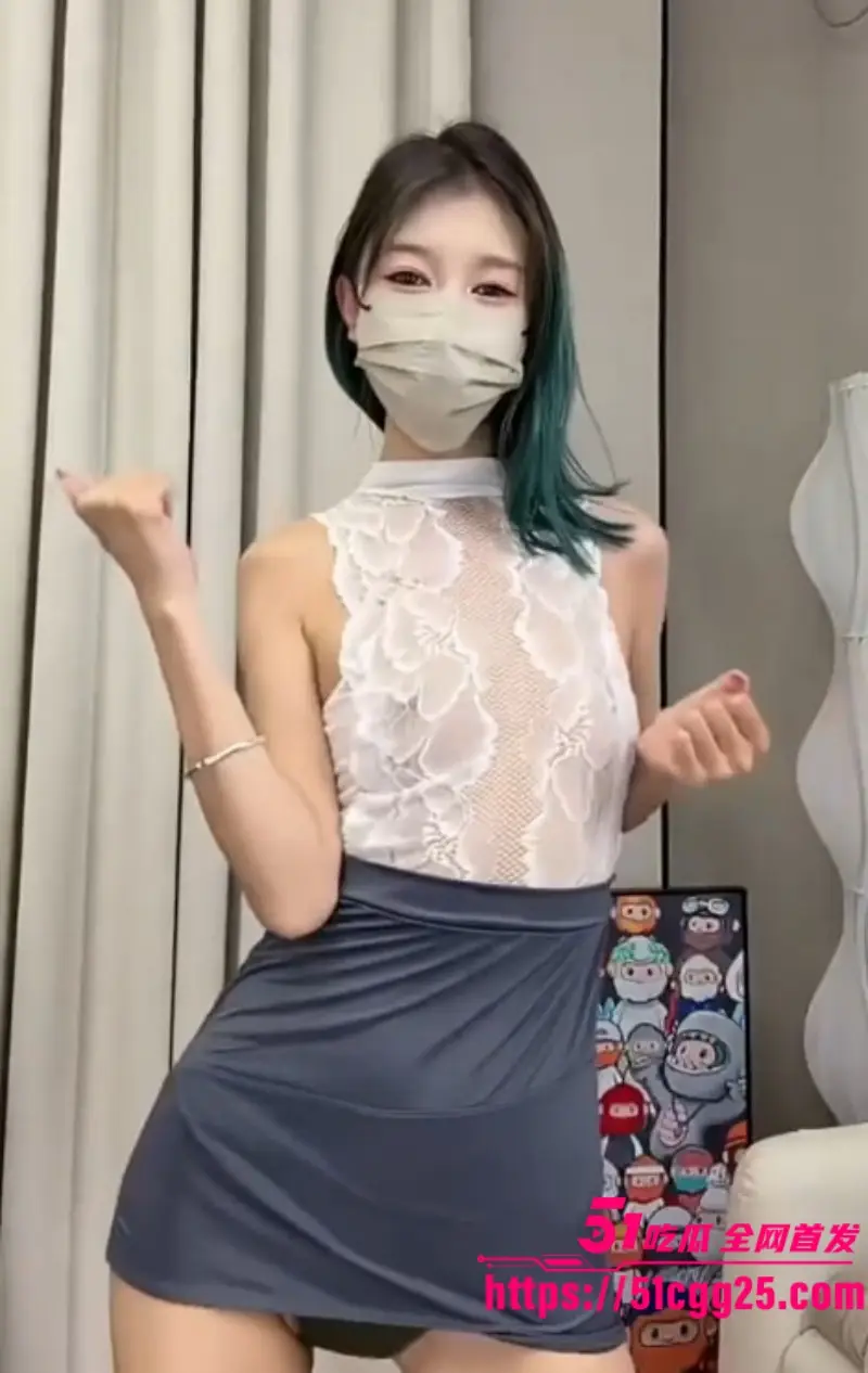 抖音带货主播 小尾巴 裸舞合集流出 情趣制服下扭腰顶胯翘臀摇摆 乳浪翻涌晃到失控！ 图7