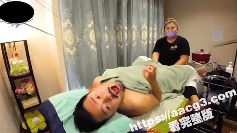 斌哥亲身体验抓龙筋 被朋友骗去按摩 结果直接上抓龙筋 这揉成一团是什么鬼 疼的脸都扭曲了 图1