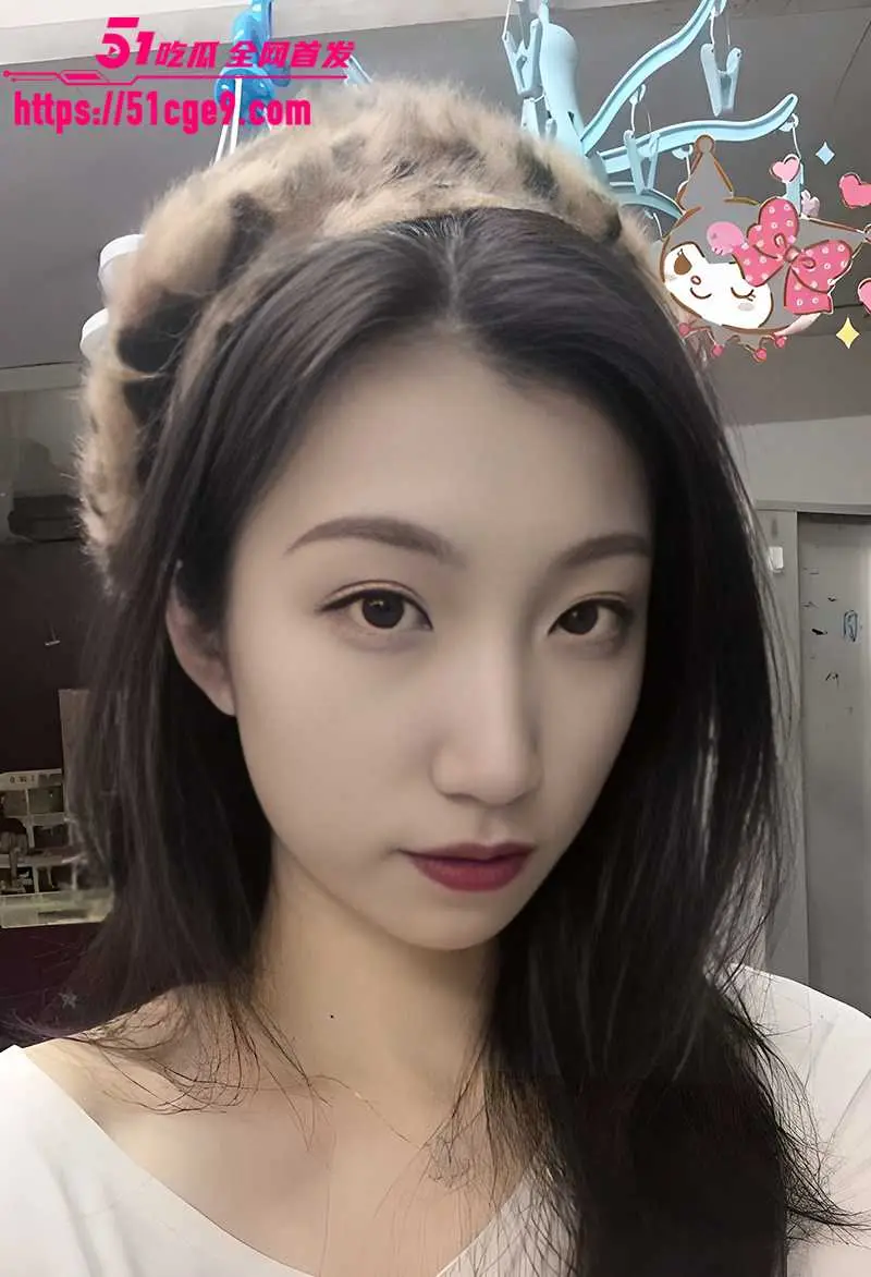 中国音乐学院校花 王雨辰 被富二代狠操骚叫爸爸 主动换姿势求干媚眼超骚 图1