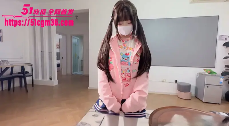 国产福利姬 小欣奈 最新剧情放送 乖乖女考试失利被父亲惩罚 无套抽插蜜穴不停 图1