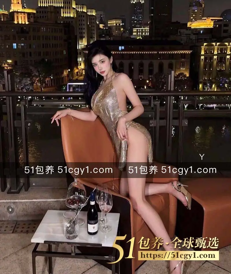 51包养 高端外围 | WFJ031101 厦门健身教练白虎一线天 可一字马 质量保真 假一赔十 图2