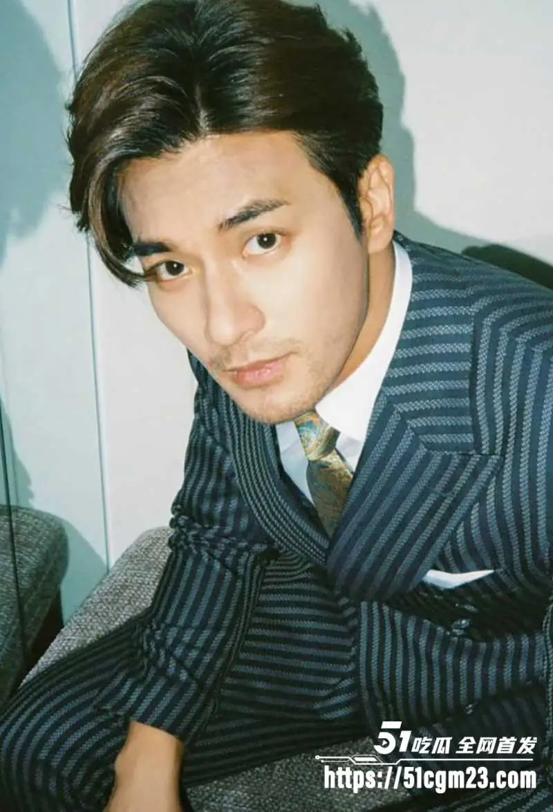 湖南卫视主持人 吴昕 七年地下恋被扒 与男星同居做爱遭偷拍 尺度碾压艳照门! 图7