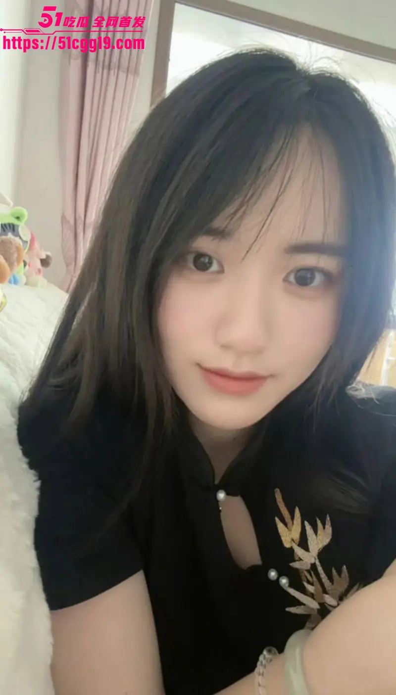 河北小母狗 王慧姿 约炮视频流出 情趣圣诞装真空上阵 美乳笔挺 炮友手指抠逼调教 淫水泛滥浪液成河! 图1