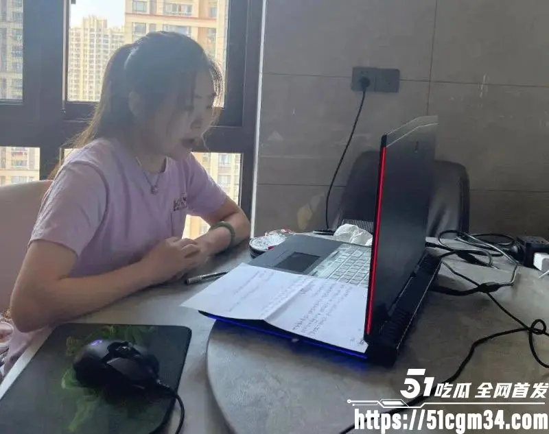 上海宝山幼儿园幼师 任思佳 已婚卖淫染病 丈夫怒发聊天记录视频 将妻子公之于众! 图2