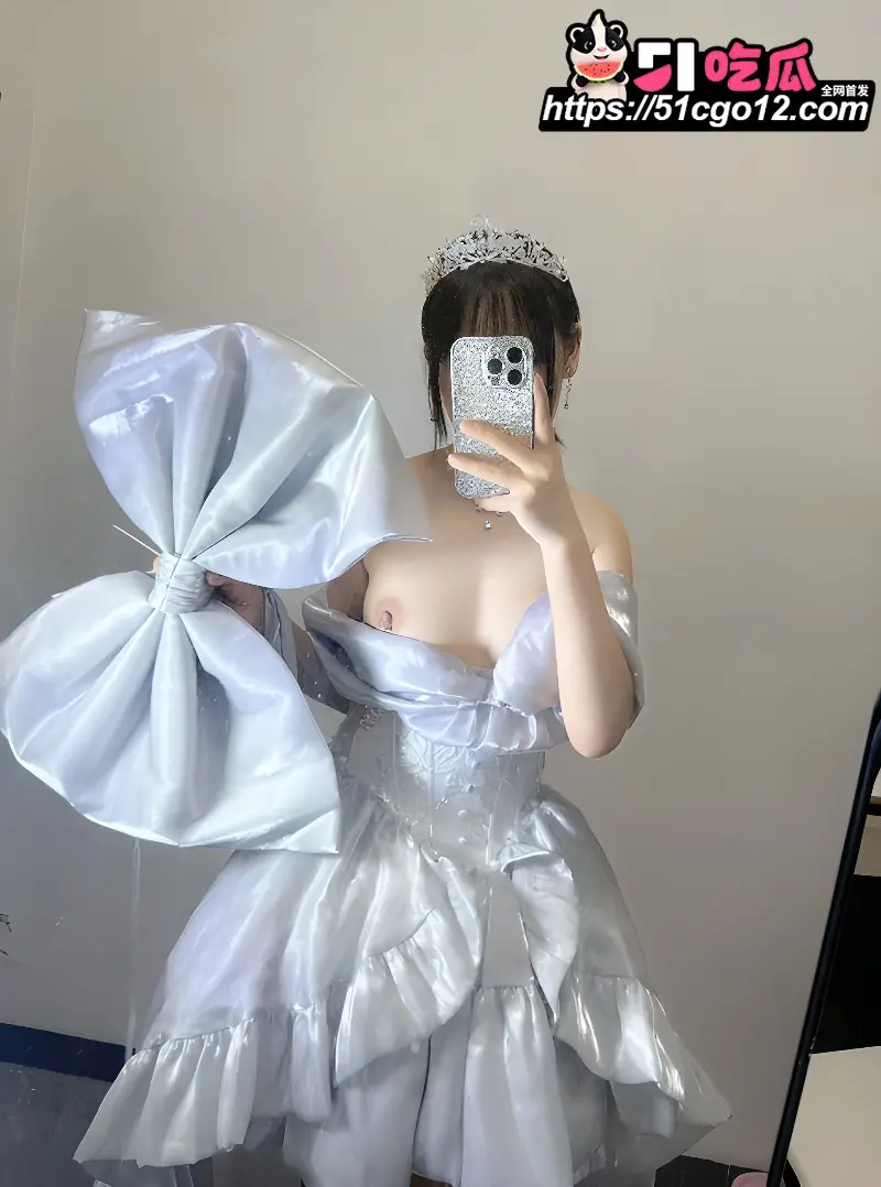 超淫小母狗调教视频 美乳肥臀被各种玩弄 灌肠扩肛圆珠笔插逼 M属性尽显! 图1
