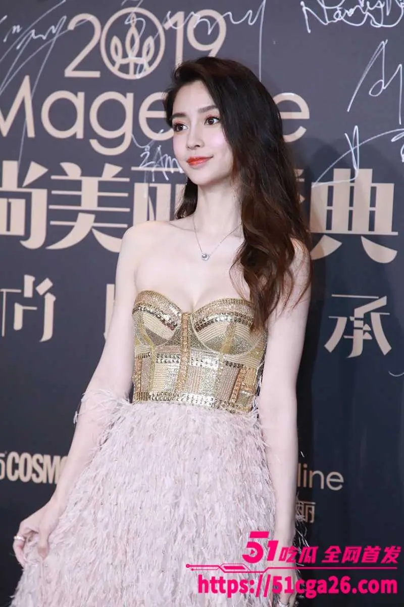 顶流女星 Angelababy杨颖 酒店裸舞做爱视频独家曝光 不愧是模特陪酒女出身 玩的就是花啊! 图5