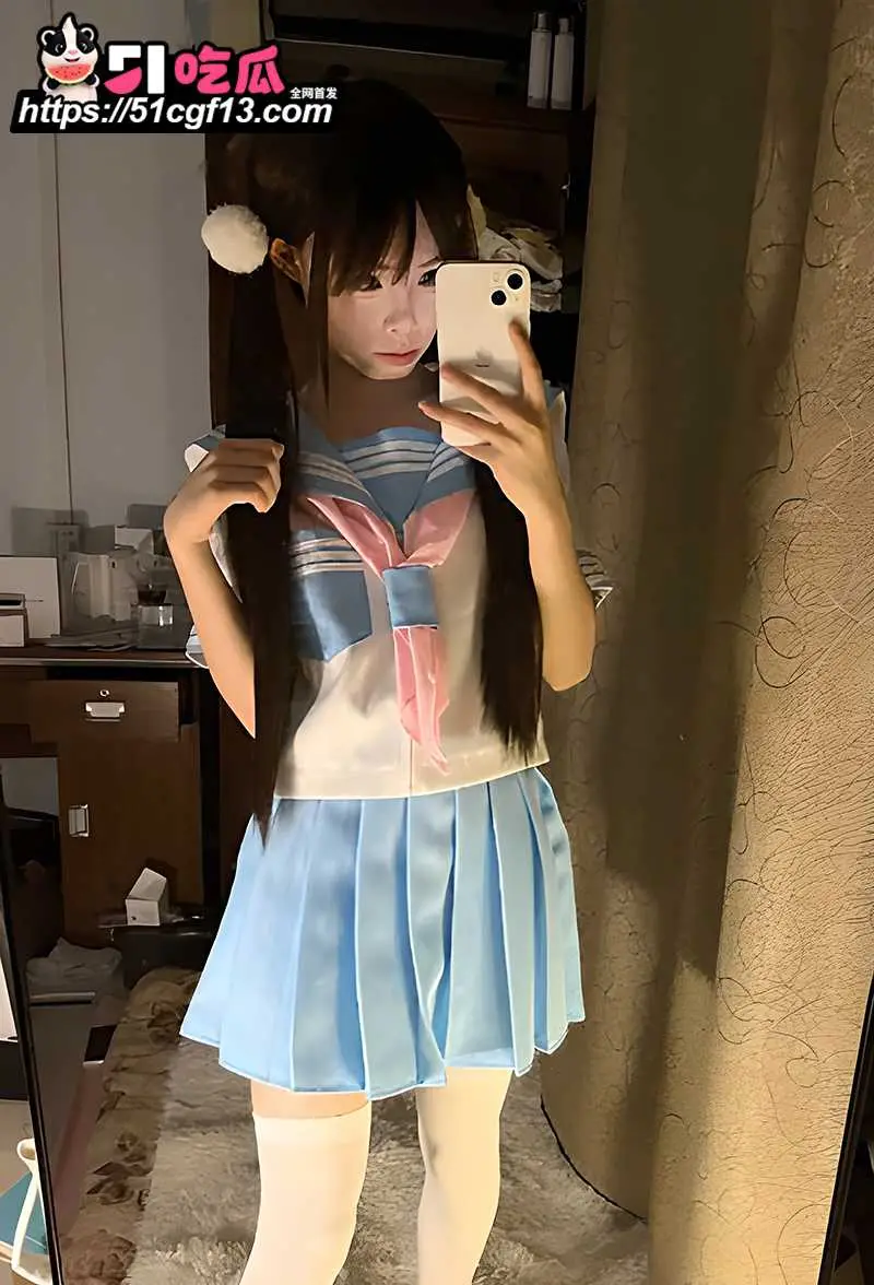 推特顶级少萝 辞宝 调教合集 反差萝莉扮JK被猛干后入 白浊浓精射满玉足 图3