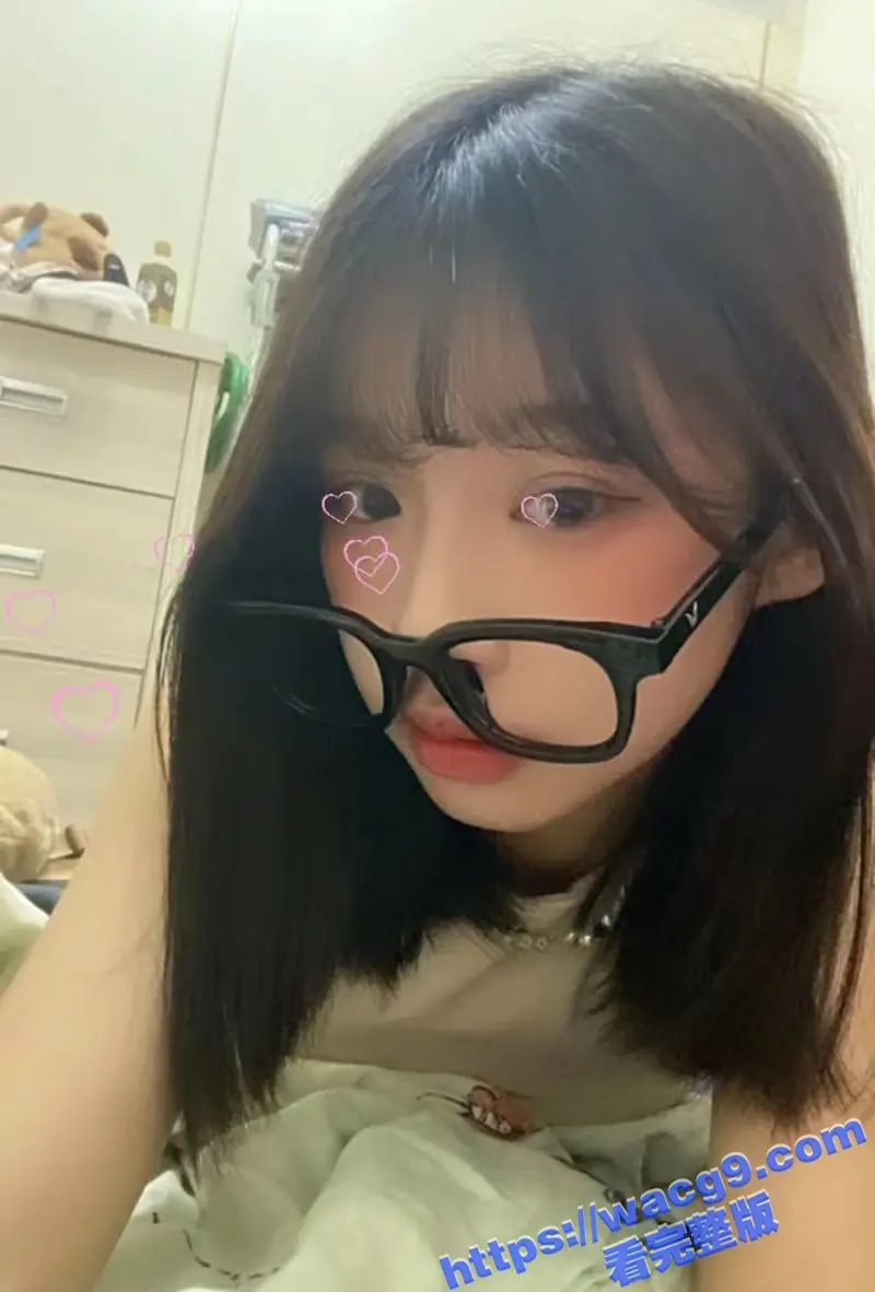 台湾慕洋婊史翔懿 蜜桃臀丁字裤大秀口技 健身教练被吸射 浓精全吞干干净净! 图2