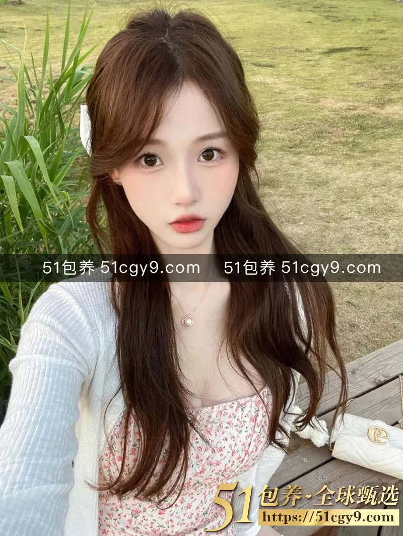 51包养 高端外围 | WDJ033001 东京旅游学生 C杯巨乳肤白甜美可爱 质量保真 假一赔十 图1