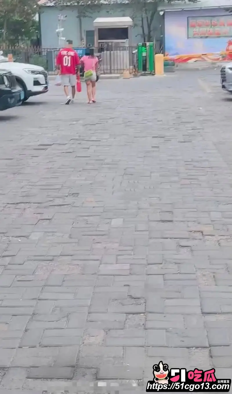 乌鲁木齐健身博主 雨轩 出轨教练雷宁 丈夫电梯捉奸晒杜蕾斯订单 女方竟反告诽谤! 图13