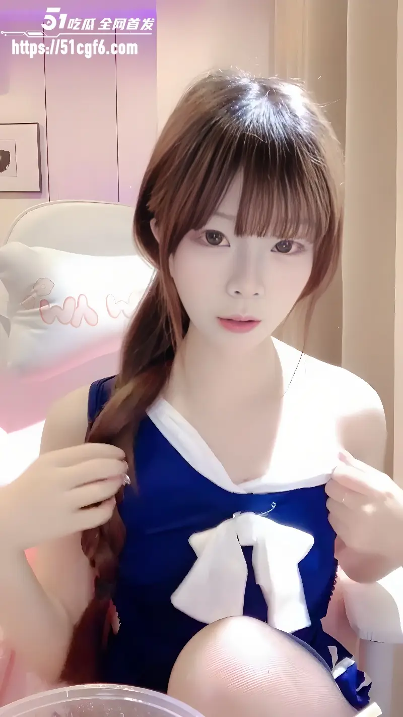 女主播 呆呆萝 直播录屏流出 身着情趣制服乳夹跳蛋刺激 高潮呻吟阿嘿颜展示 图4