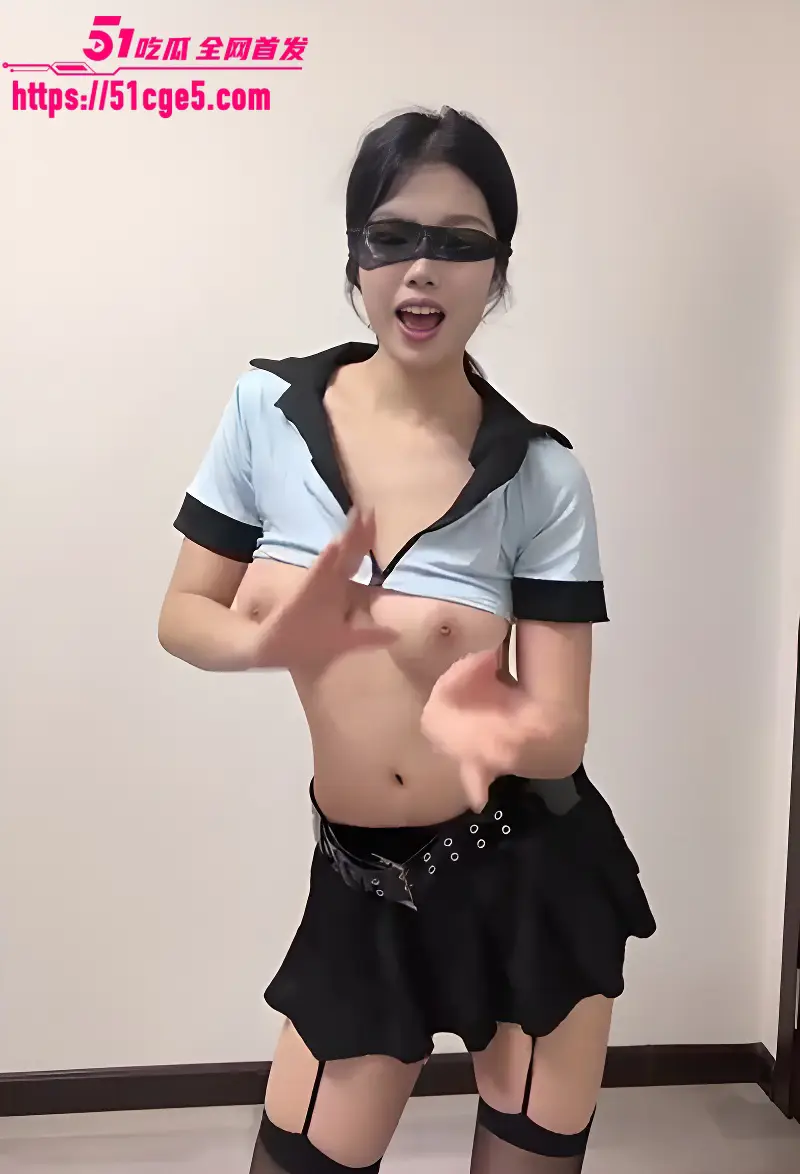 木瓜奶小仙女 鱼总 顶穴裸舞秀 青春骚体乳波臀浪粉穴绽放 极致诱惑惊艳全网！ 图2