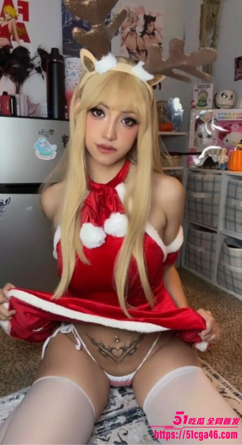 欧美Onlyfans巨乳波霸女神 milkhoneycos 最新福利合集 各种COS装道具自慰 幻龙猛怼嫩穴! 图5