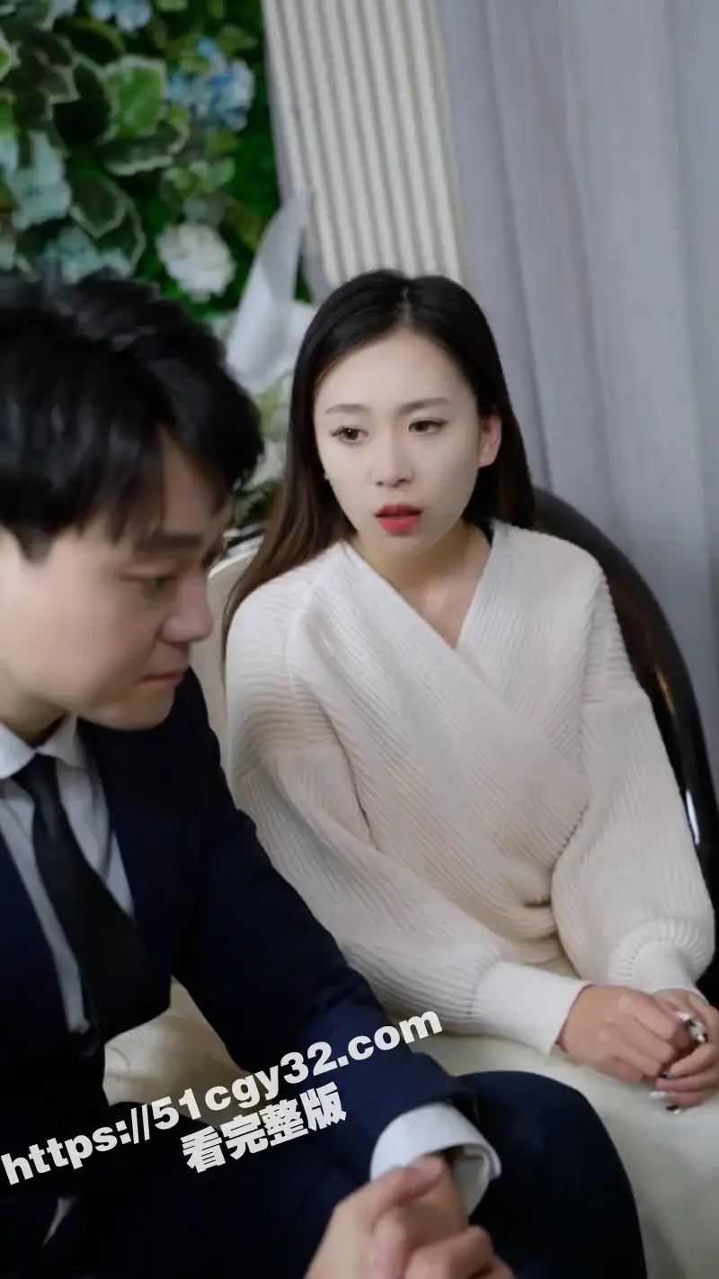 擦边短剧《我的七个神仙姐姐》结婚前惨遭丈母娘加价的苏铁 偶然得到七个师姐 偏偏她们又都是弟控狂魔! 图5